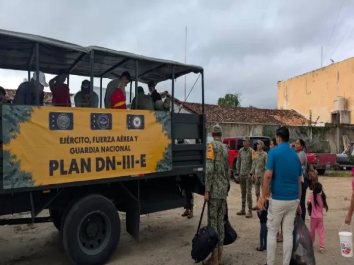 Frente frío provocando inundaciones en el sur de México Imagen del frente frío generando inundaciones en el sur de México