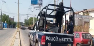 Hombres armados abren fuego contra palacio municipal de Santa María Mixtequilla, Oaxaca; despliegan operativo Imagen de hombres armados en ataque al palacio de Santa María Mixtequilla, Oaxaca