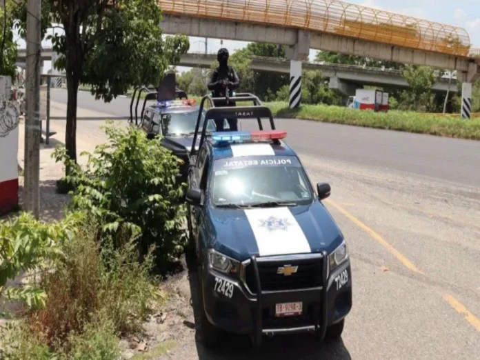 Investigación del homicidio en Tabasco en la ranchería Taxco Escena del homicidio en Tabasco en la ranchería Taxco de Nacajuca