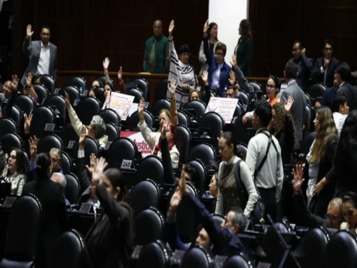 Diputados aprueban homologar catastros y registros públicos Imagen que ilustra el proceso de homologar catastros en México