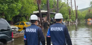 Marina cierra puertos del Pacífico por huracán «Simon» y «Rachel» Operativos de la Marina frente al huracán Simon en puertos del Pacífico