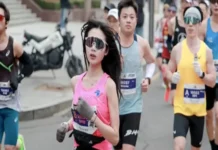 Influencer surcoreana de 25 años muere tras colapsar mientras corría el Medio Maratón de Seúl: estaba a 500 metros de la meta influencer surcoreana muere durante el Medio Maratón de Seúl