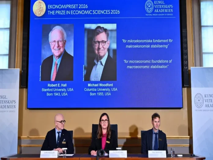 Premiación Nobel de Economía 2026 a Hall y Woodford Imagen del Nobel de Economía 2026 con Hall y Woodford