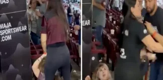 Mujeres pelean en el estado de Tomateros de Culiacán; una somete a otra del cabello hasta que logran separarlas Imagen que muestra la pelea mujeres estadio en el Estadio Juan Ley Fong