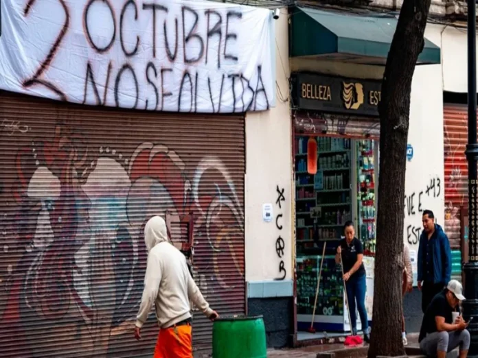 Daños en comercios de la CDMX por la marcha del 2 de octubre Imagen que muestra pérdidas comercio CDMX tras la marcha del 2 de octubre