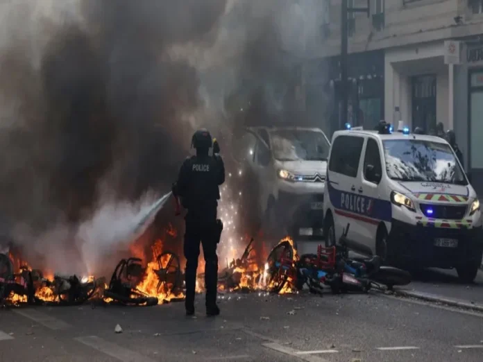 Advertencia de EE. UU. sobre protestas en Francia para viajeros