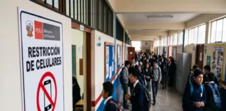 El Senado avala, en comisiones, la regulación de celulares en escuelas de todo el país Imagen ilustrativa de la regulación de celulares en el entorno educativo