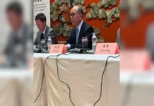 Relación de México con EU no debe afectar el comercio con terceros países: China Imagen del representante chino hablando sobre relaciones China México
