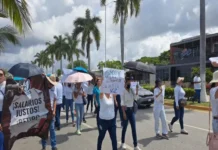 SNTSS marcha Campeche en demanda de medicamentos, insumos y jubilaciones justas SNTSS marcha Campeche en protesta por insumos y jubilación