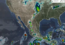 «Simon» se degrada a tormenta tropical; «Trudy» amenaza con convertirse en huracán Imagen de la tormenta tropical Trudy acercándose a la costa mexicana