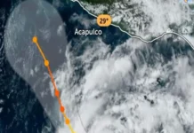 Se forma la tormenta tropical «Vance» en el océano Pacífico frente a las costas de México Imagen de la tormenta tropical Vance en el océano Pacífico
