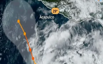 Se forma la tormenta tropical «Vance» en el océano Pacífico frente a las costas de México Imagen de la tormenta tropical Vance en el océano Pacífico