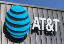 Venta AT&T: sale de México con un precio más bajo y frente a un nuevo regulador en el sector Imagen ilustrativa de la venta AT&T México al consorcio Televisa‑Fintech